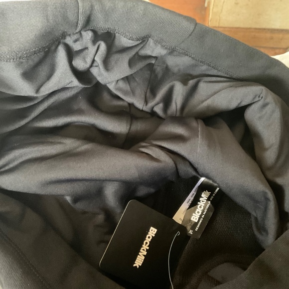 BLACK MILK  REPPIN IT  HOODIE SLEEVELESS  SIZE XL .. UNISEX   RETIRED  NWT - Picture 3 of 15